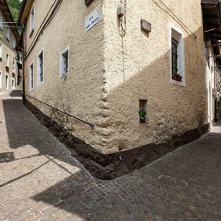 Ostello Di Germagno Оменья Екстер'єр фото
