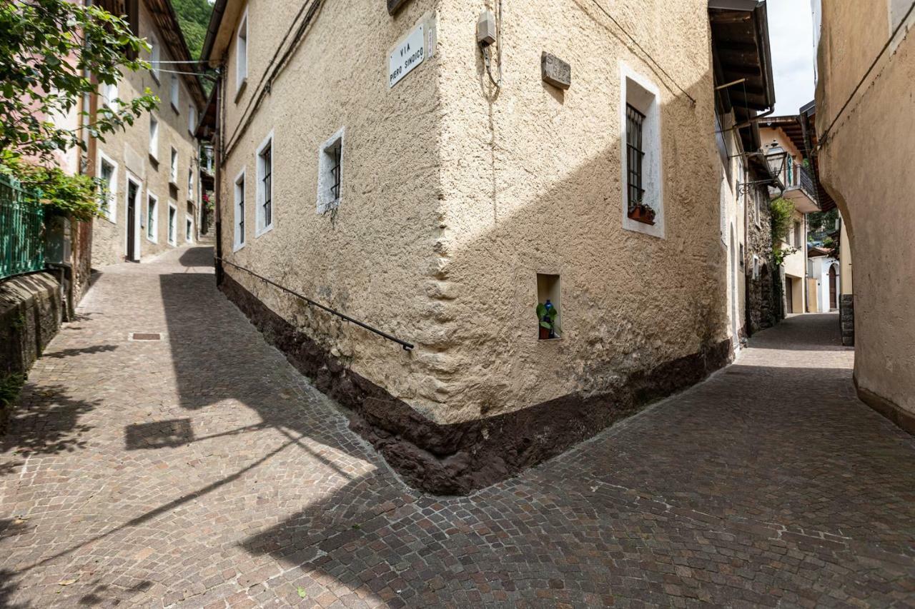 Ostello Di Germagno Оменья Екстер'єр фото